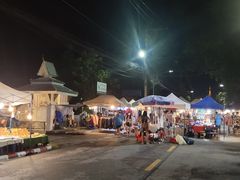 -周日夜市