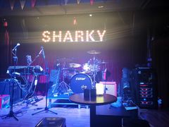 -鲨鱼美式餐厅酒吧Sharky