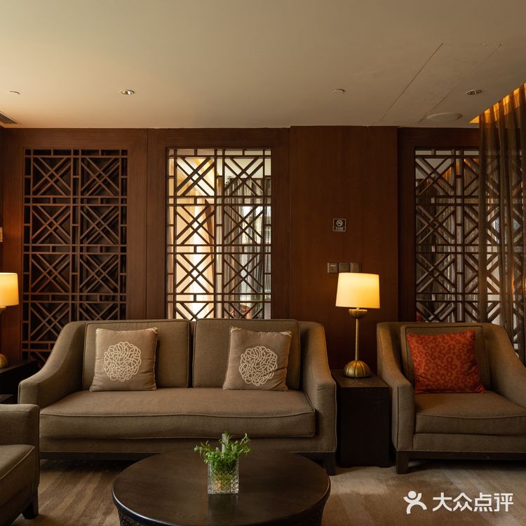 拉萨酒店推荐，布达拉宫绝佳观景位