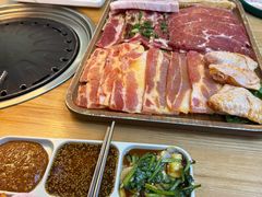 -乌拉烤肉(如皋首店)