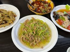 -曾氏肥肠馆(凯瑞雅居店)