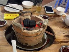 -雄伟美食(高沙中街店)