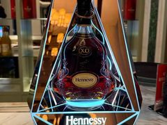 -浅深(世茂滨江精品店)