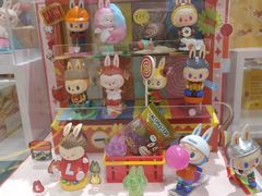 -泡泡玛特POPMART(上海环球港店)