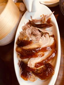 北京老铺烤鸭(老城根店)-"中午去,没什么人,很安静.服务一般,挺.