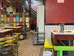 大堂-钢管厂五区小郡肝串串香(奥克斯广场锦城万达店)