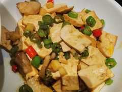 -楚山晓·湖北菜(武汉光谷K11店)
