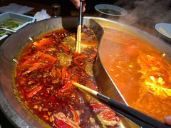 牛油番茄鸳鸯锅-潮辣成都老火锅(奉贤扶港路店)