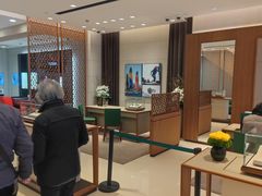 -亨得利钟表商店