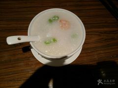 -珍宝轩海鲜火锅(碧湖大厦店)
