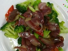 翡翠碧绿炒腊味-古南都·老广东酒楼(龙江店)