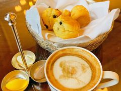 -Salon de Ville浦江汇(上海外滩华尔道夫酒店店)