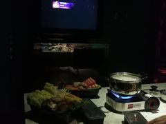 -百威KTV(恒福路店)