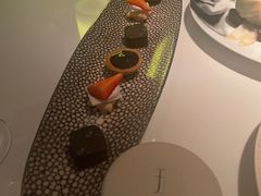 -翡翠36餐厅(浦东香格里拉店)