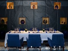 -AZUR聚(香格里拉饭店)