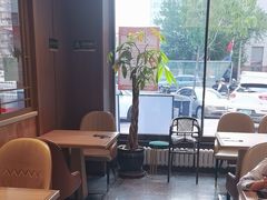 -六泰居·尔滨地标·东北菜(泰山路店)
