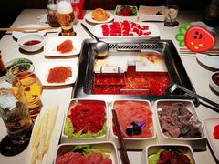 -海底捞火锅鲜切牛肉主题店(长寿路店)