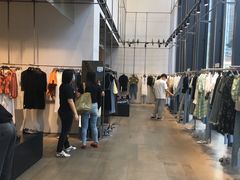 -URBAN REVIVO(深圳华润万象天地店)