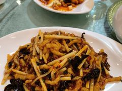 -源东食府(鹿海园小区店)