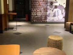 大堂-星巴克臻选(成都宽窄巷子店)