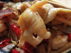 -空投来辣·麻辣香锅·冒菜(华新美食荟店)