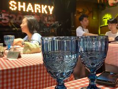-鲨鱼美式餐厅酒吧Sharky