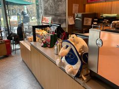 -星巴克(上海长宁来福士1F店)