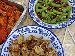 -江城燕子大排档(江汉路步行街店)