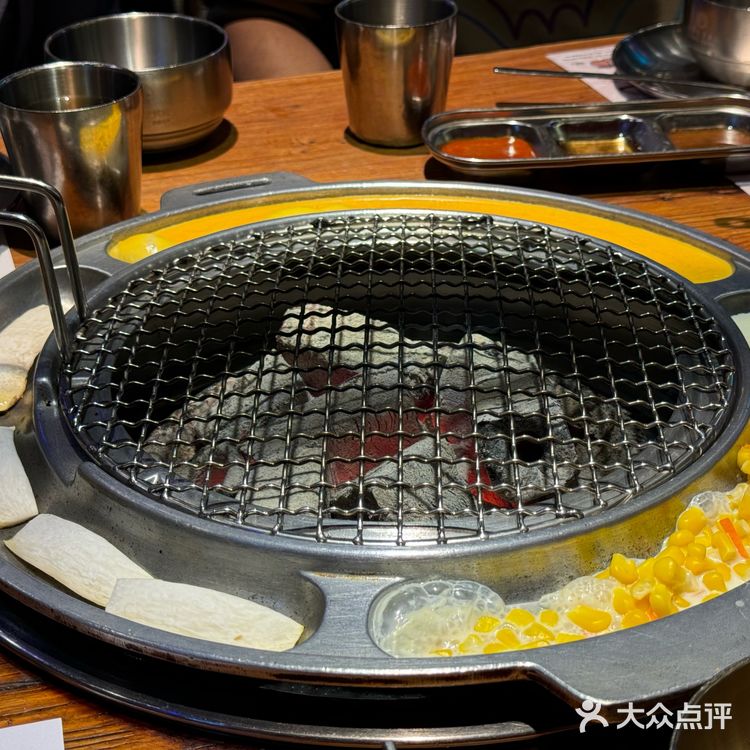           探店记：烤肉店必点