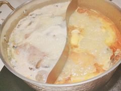 -椰子湾·海南火锅·糟粕醋·椰子鸡(正大广场店)