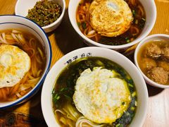 -矮子粉店1985·长沙米粉(湘春路店)