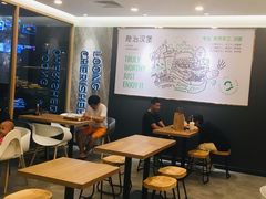 -龙治汉堡(中华城店)