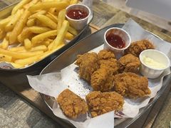 -小时光咖啡馆(北锣鼓巷店)