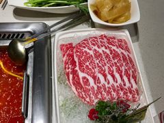 -海底捞火锅鲜切牛肉主题店(长寿路店)