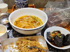-湘下佬·老长沙吃货铺(酃湖万达店)
