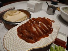 -梅利汴京烤鸭•开封豫菜地标店(东司门店)