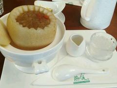 秋梨燕窝-燕庭·纯燕窝·甜品下午茶(南京西路店)
