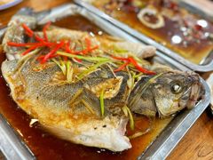 油泼海鲈鱼-威海海鲜王(窑头路店)