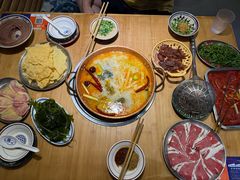 -洱火云南酸菜牛肉火锅(石景山当代商城店)