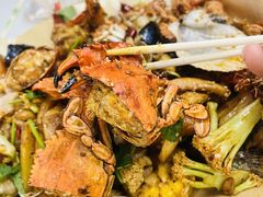 -老东镇啤酒屋海鲜加工·蒸汽海鲜·海鲜烧烤(台东店)