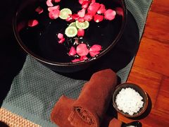 -迪瓦娜按摩和水疗中心