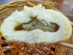 葱肉包-清真石家包子(大皮院总店)