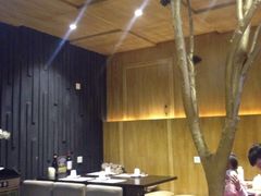 -HIHE Bistro·Oyster Bar(华熙live店)