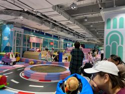 -利奥梦幻主题乐园(爱琴海购物公园店)
