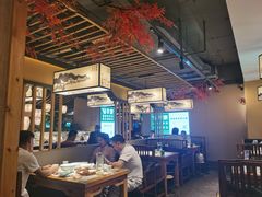 大堂-绿草地·湘菜(喜盈门店)