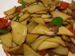 -阿鹏故事云南野生菌火锅(人民路店)