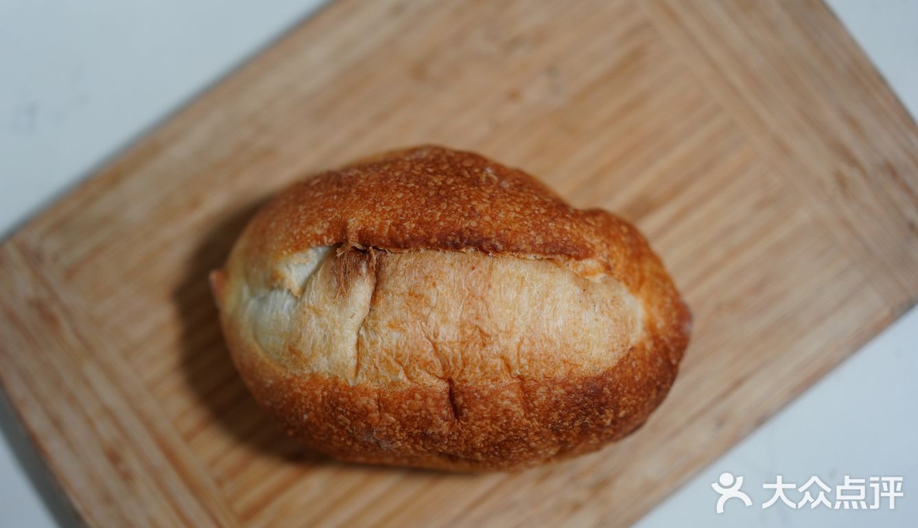 花生酱碱水海盐卷两个盐卷的纹路极其漂亮,层次也特别好