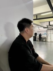 -侨治发型