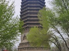 -玲珑塔公园