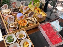 -菌自由丨野生菌火锅特色庭院餐厅(丽江古城店)